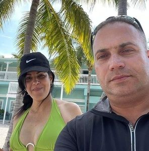 Meet your Posher, Dulaines